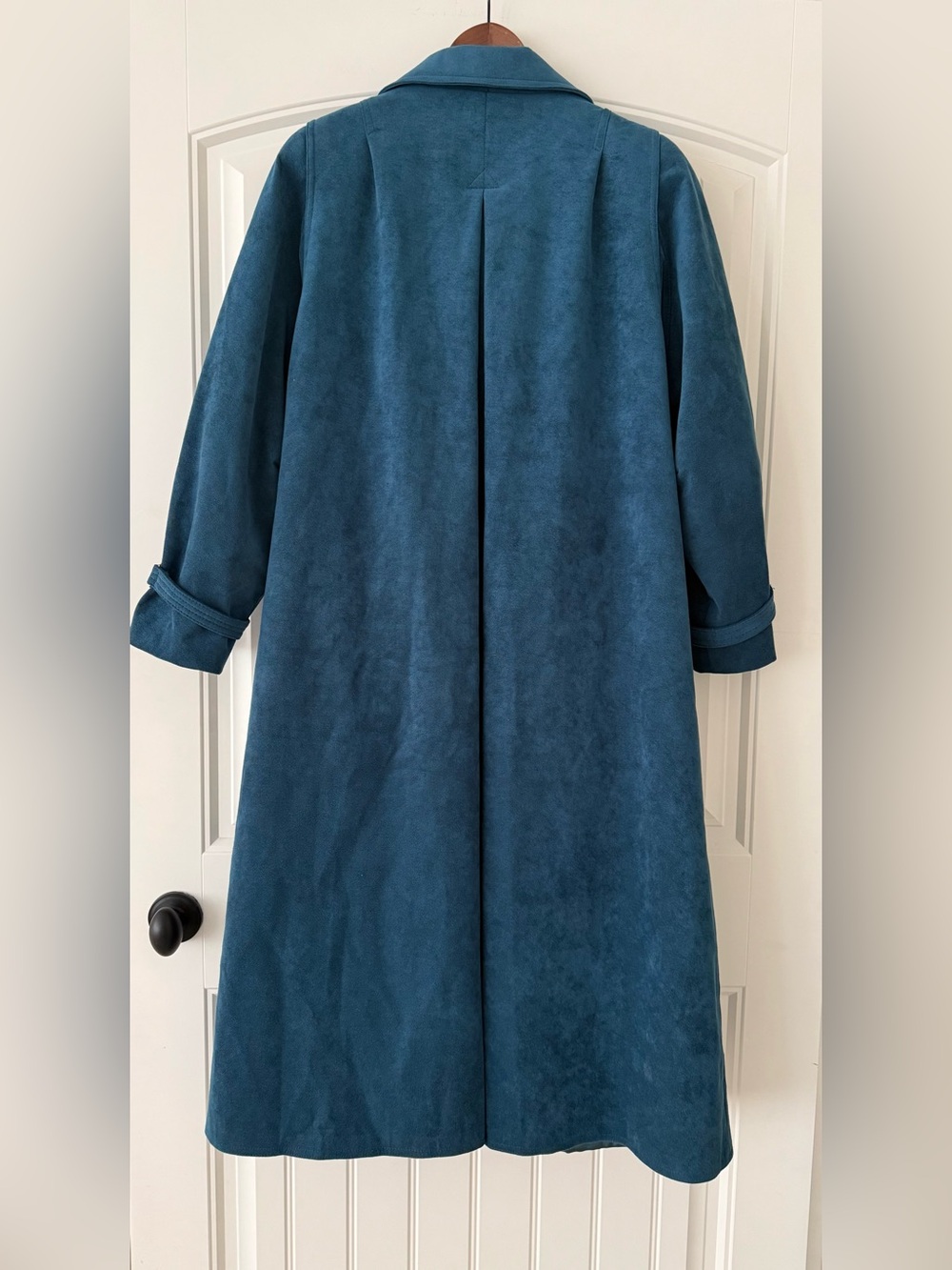 Beautiful Vintage Trench Coat. - Picture 5 of 11